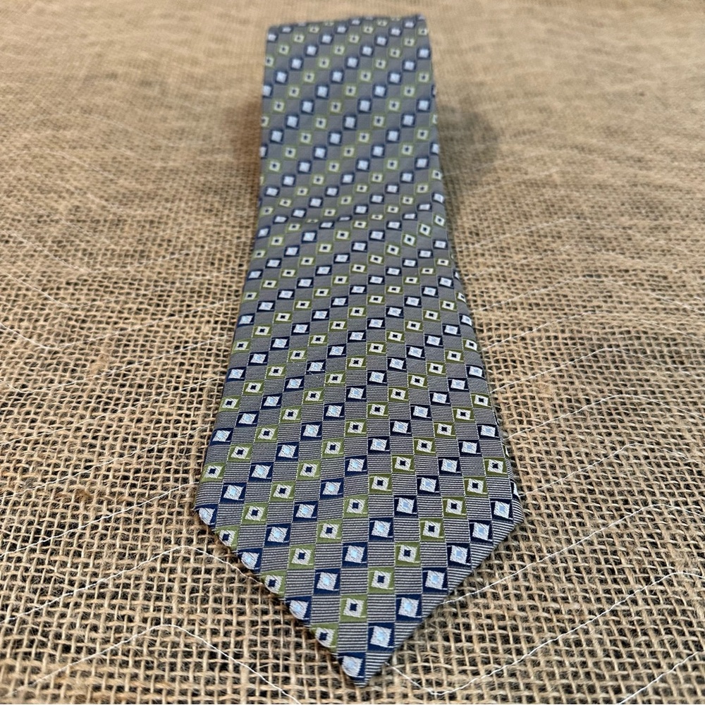 Giorgio Armani 100% Silk Checked Pattern Tie  Navy Green‎ & Cream 4 X 60 inches
